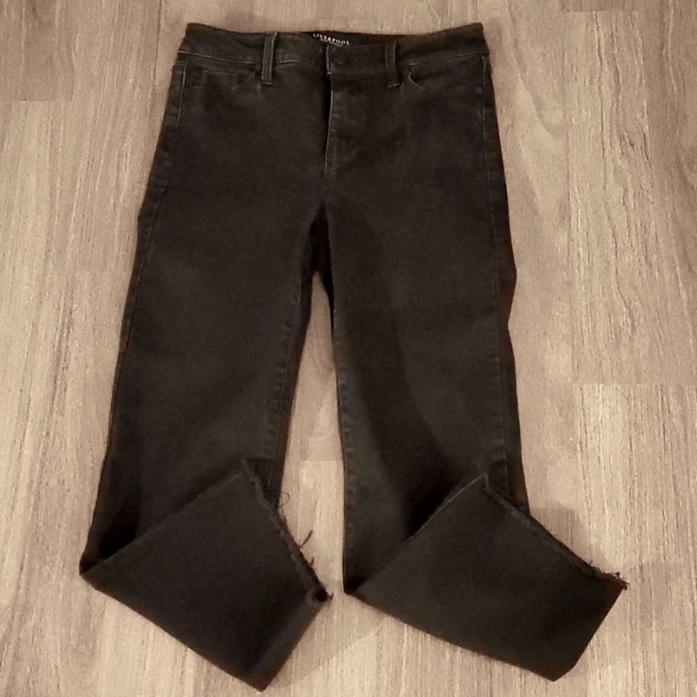 Liverpool Jeans Company the Crop Flare Women's Black Rinse Denim - Size 4